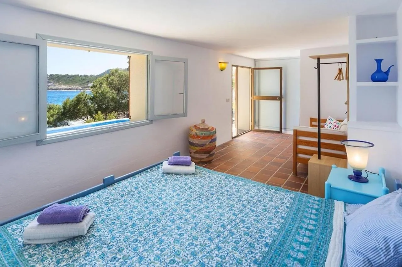 Mallorca Front Line Property Direct Access To Sea Capdepera 0*,  Spanyolország